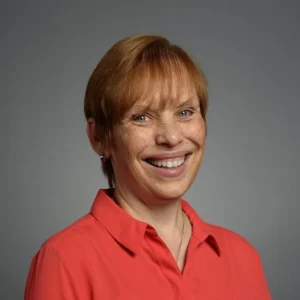 Dr. Sharon Bloch, headshot